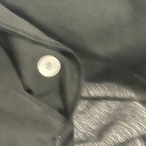 Lululemon Women's Run: Back on Track Tank Black Gray Size 8 - Picture 6 of 6